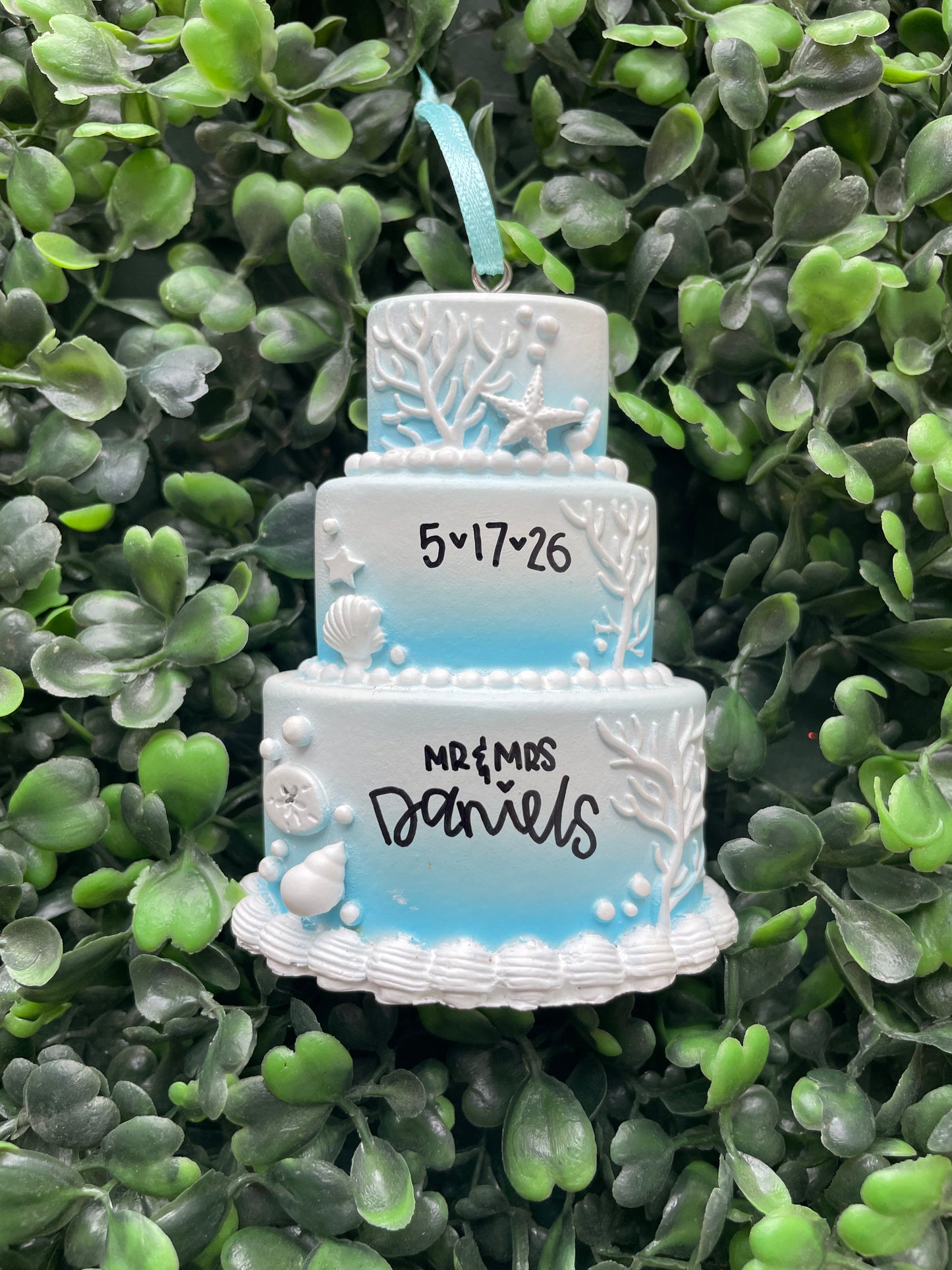 3D Beach Wedding Cake Ornament
