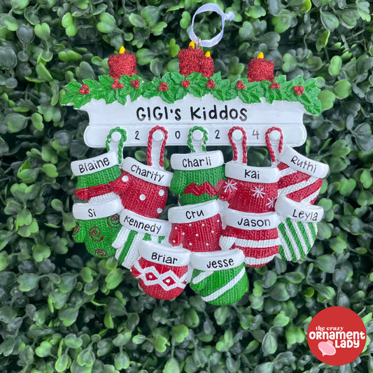 Hanging Mittens Ornament - Family of Twelve